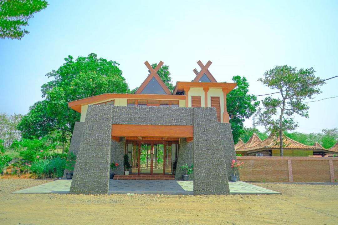 Point Of View Hotel & Resort Majalengka Zewnętrze zdjęcie